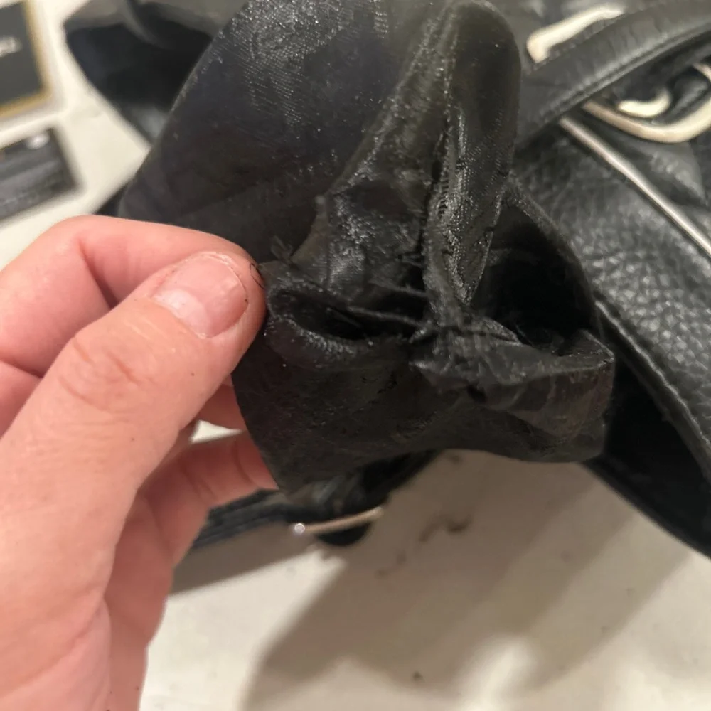 Chanel Black Quilted Purse In Fair Condition. Has Damage Please See Photos! - Picture 13 of 17